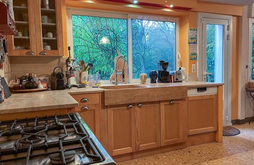 Montfrin House | Lovely home in Montfrin with WiFi