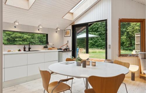 Klint House | Lovely Home In Nykøbing Sj With Kitchen