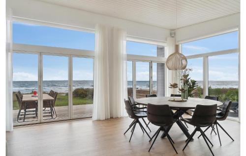 Saksild Strand House | Lovely Home In Odder With Wifi