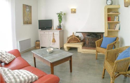 Les Sables d'Olonne House | Lovely Home In Olonne Sur Mer With Wifi
