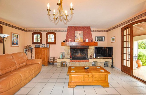 Prades House | Lovely Home In Prades