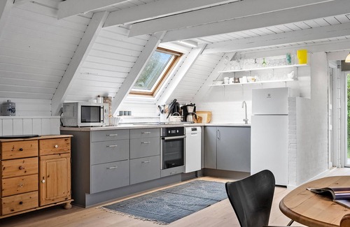 Lodbjerg Hede House | Lovely home in Ringkøbing with kitchen