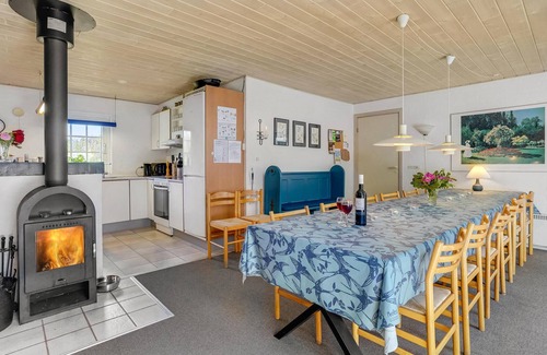 Sondervig House | Lovely home in Ringkøbing with sauna