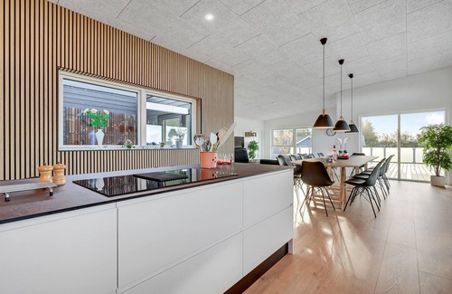 Lihme House | Lovely home in Spøttrup with WiFi