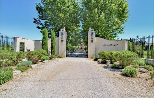 Vallabregues House | Lovely Home In Vallabregues