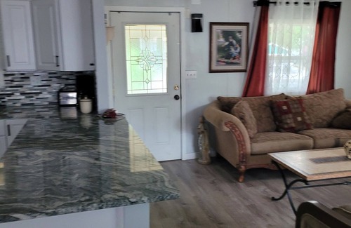Longmont House | Lovely home located close to breweries, parks and greenbelt
