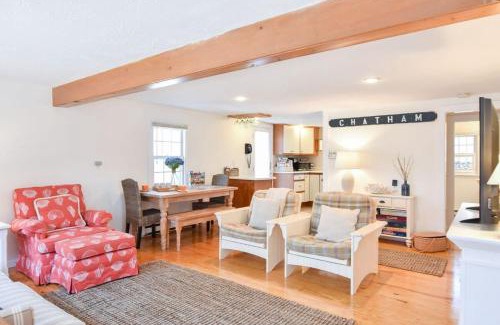 West Chatham House | Lovely Home Minutes from Beach in Chatham