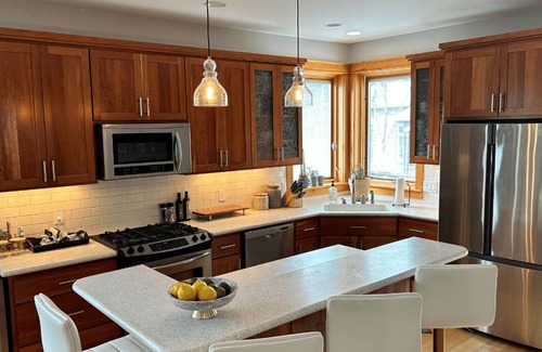 Columbia House | Lovely Home