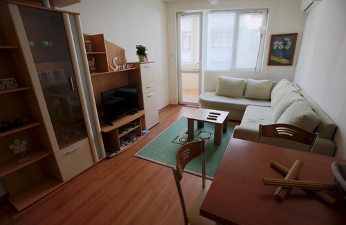 Lozenets Apartment | Lovely home, very good located!