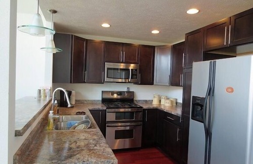 Delavan Lake House | Lovely Home With Lake Views
