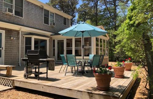 Eastham House | Lovely House 5 Min to Beach with Deck Grill and Garage