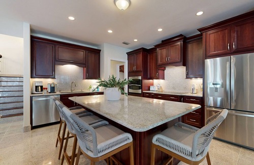 Fort Walton Beach House | Lovely house with private saltwater pool & screened lanai - snowbird-friendly