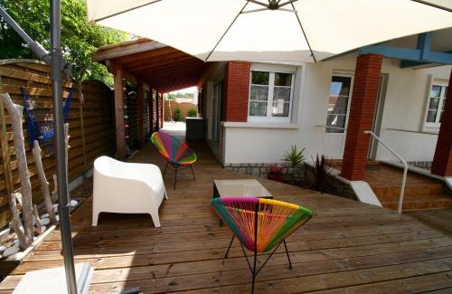 Hourtin-Plage House | Lovely house with Garden and Terrace very close to the beach