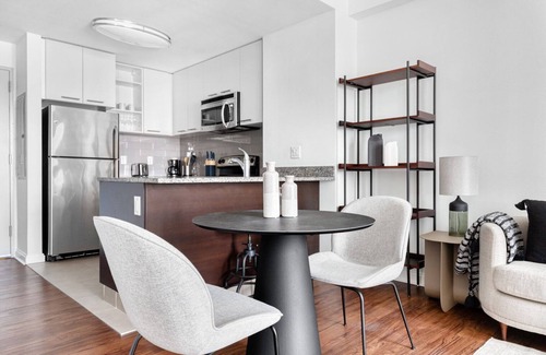 East Cambridge Apartment | Lovely Kendall Square 1BR w/Concierge & Gym, steps to MIT, by Blueground