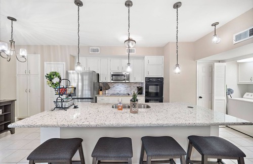 Kingwood House | Lovely Kingwood 3BR Townhouse. Quiet and Cozy