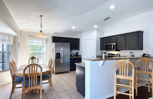 Buena Ventura Lakes House | Lovely Lakeside 4-Bed Pool Home at Villa Sol-3125