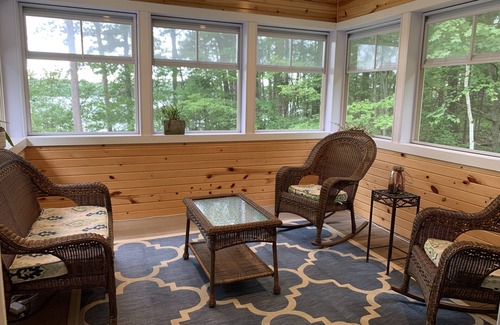 Woodruff House | Lovely Lakeside Home, Minutes from Minocqua, on the snowmobile trail!