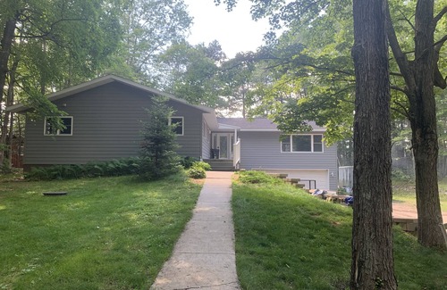 Woodruff House | Lovely Lakeside Home, Minutes from Minocqua, on the snowmobile trail!