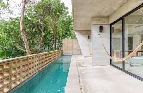 Downtown Cancun Apartment | Lovely Loft With Pool