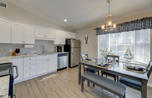Morehead City House | Lovely Morehead City Home w/Fire Pit & Gas Grill