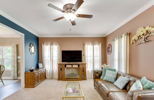 Nebo House | Lovely Nebo Vacation Home w/ Mountain Views!