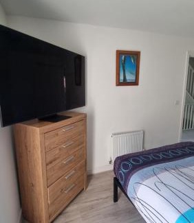 Manchester Apartment | lovely new home in manchester close to MANCHESTER CITY FC