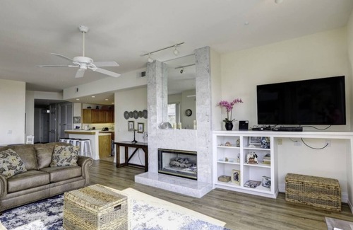 Downtown Condo | Lovely Ocean Front Condo