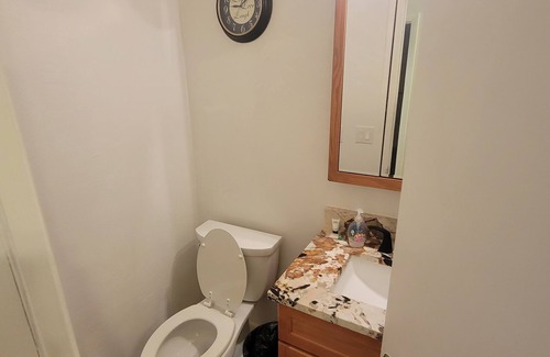 South Westminster Condo | Lovely, peaceful, and beautiful 2 bedroom condo.