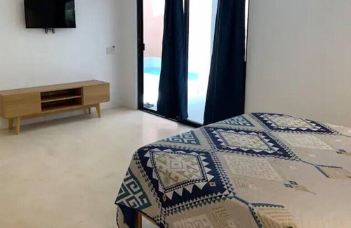 Tohoku Apartment | Lovely pool studio on the ground floor