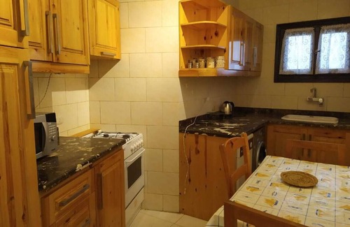 El Hadaba Apartment | Lovely Poolside Apartment - 93m² - Sleeps 4-6
