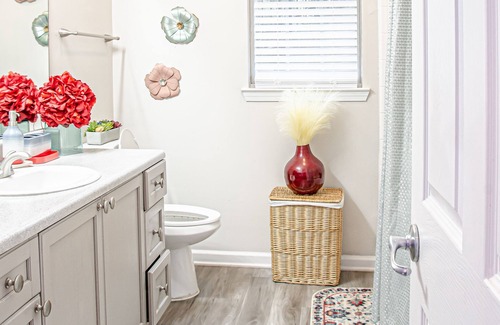 Church Street Apartment | ★Lovely Premium Suite Near ATL Airport ★5 Stars Luxury Stay★