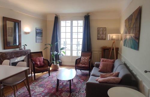 Quartier des Grandes-Carrieres Apartment | Lovely & Quiet à Montmartre