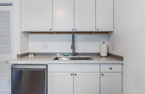 Hilltop Apartment | Lovely Remodeled 1BR in DT Tacoma - 6