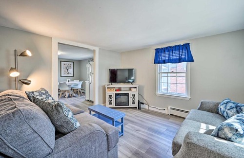 Rockport Apartment | Lovely Rockport Apartment, Walk to Beaches!