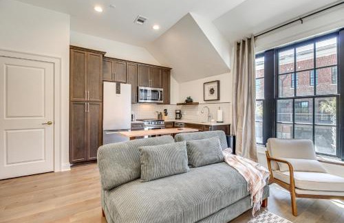 Hitch Village - Fred Wessels Homes Apartment | Lovely Savannah Studio 1 Mi to Historic District!