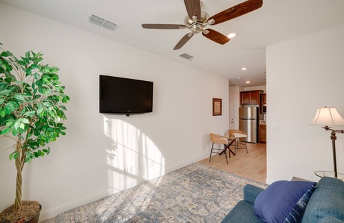Greenacres House | Lovely Shafter Home ~ 8 Mi to Riverwalk Plaza!