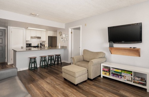 Silvercreek Condo | Lovely ski-in/ski-out 2 bed, ground floor pet friendly condo