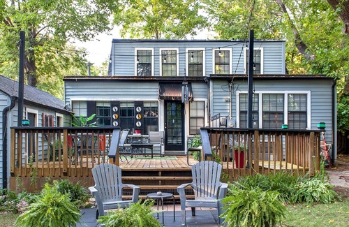 Norman House | Lovely Sooner Cottage 4 Blocks To OU. Sleeps 7