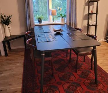 Sandviken Apartment | Lovely, spacious apartment with free parking