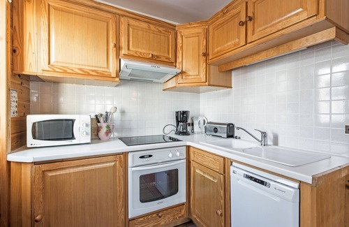 Val Claret Apartment | LOVELY STUDIO CABINE SKI IN and SKI OUT IN VALCLARET