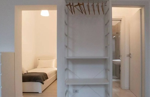 Casoretto Apartment | Lovely studio in via purple