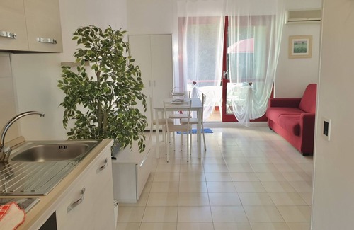 Marina di Bibbona Apartment | Lovely three-room apartment sleeps 6 in Marina di Bibbona near the sea