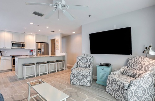 Indian Rocks Beach Condo | Lovely Three Bedroom Beachfront Condo, Heated Pool, Wifi, Cable, Jacuzzi