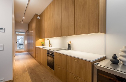 Kamppi House | Lovely townhouse with own sauna at Kamppi