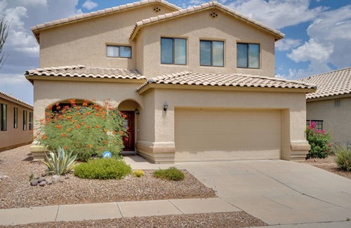 Copper Creek Cottage | Lovely Tucson Home w/Pool & Mountain Views