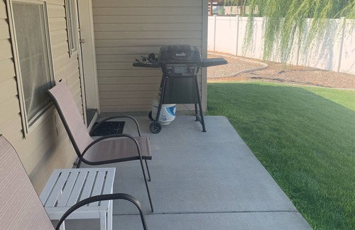 Twin Falls House | Lovely Twin Falls Home! Master Suite!