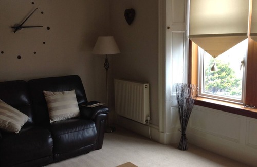 Largs Apartment | Lovely Two bedroom Apartment