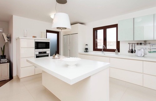 Puerto del Rosario Villa | Lovely Villa in residential area