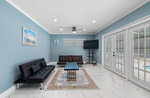 Clearwater Villa | Lovely Villa Home Pool Disney Adventure