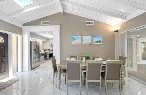 Clearwater Villa | Lovely Villa Home Pool Disney Adventure
